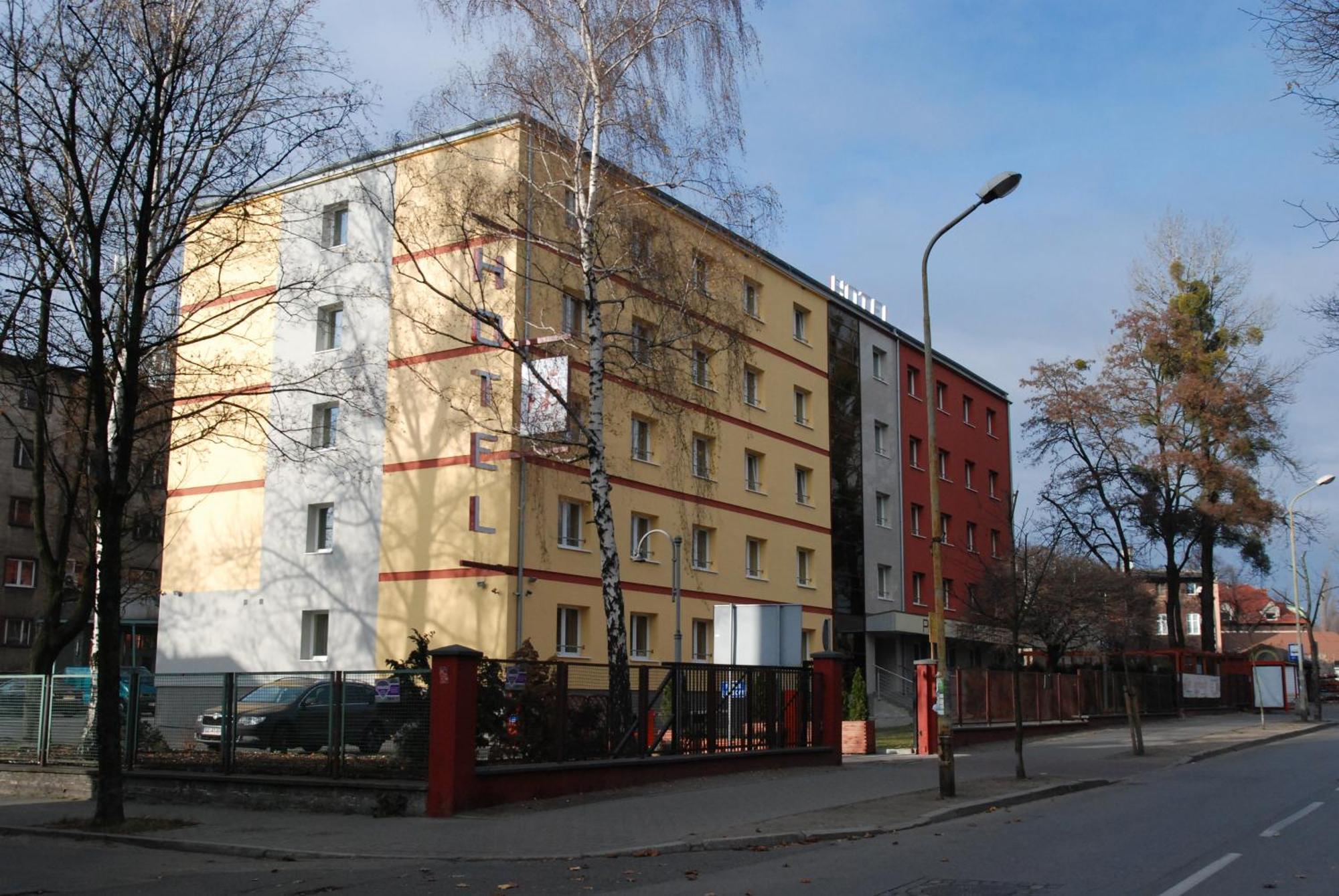 Hotel Malinowski Economy Gliwice Exterior photo